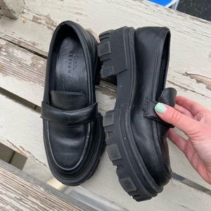 ASOS platform black loafers size 5W